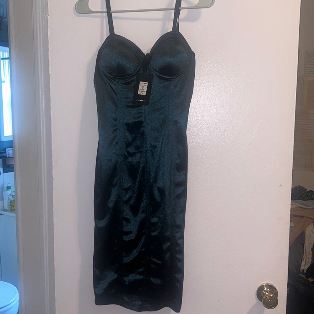 BUSTIER MIDI BODYCON DRESS